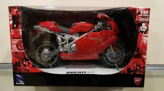 Model motocykla DUCATI 999 1:12